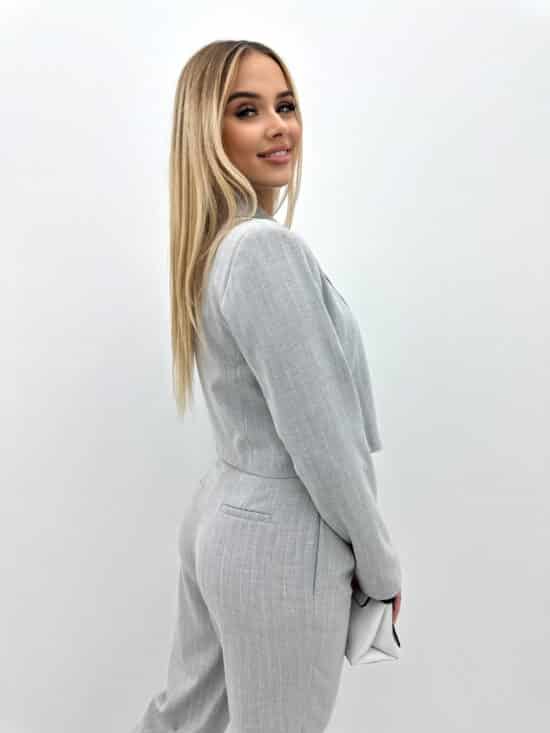 Marynarka Krotka Szara W Paski Judyta 5 Scaled
